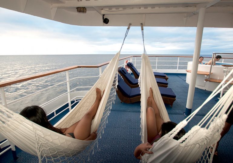 Coral Galapagos cruises - Hammocks