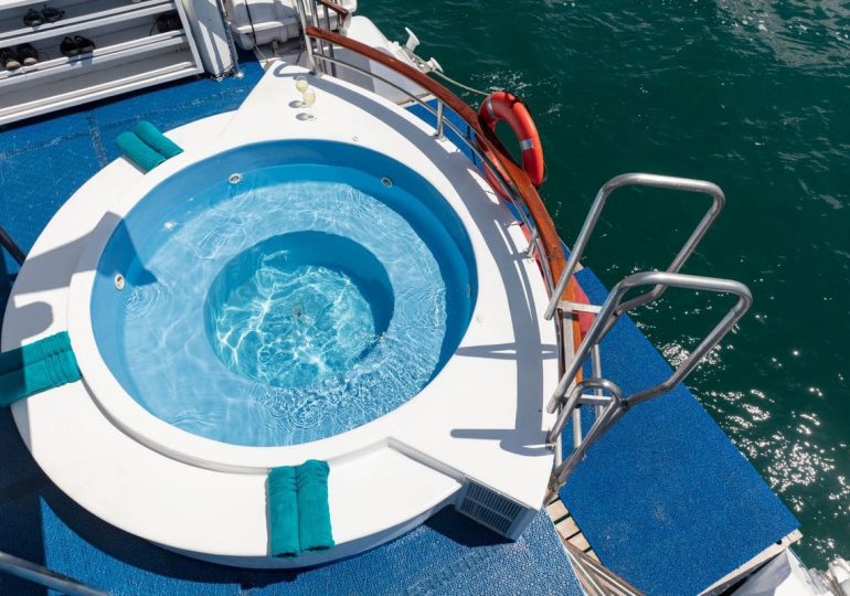Coral II Galapagos Cruise Hot Tub