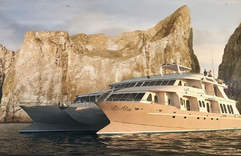 Alya Yacht - Galapagos Luxury Cruise - Kicker Rock