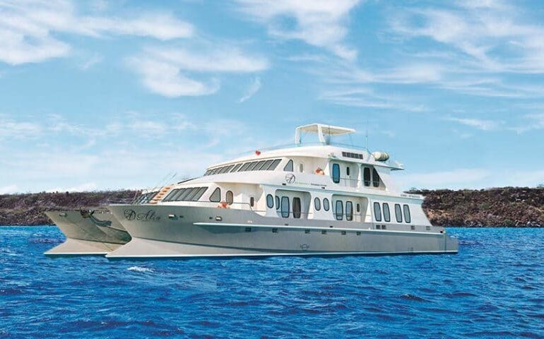 Alya Yacht - Galapagos Luxury Cruise