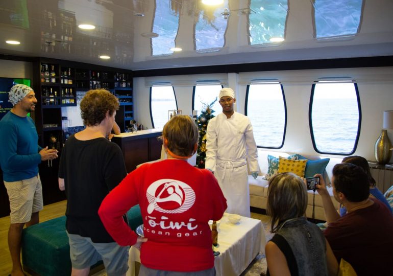 Alya Yacht - Galapagos Luxury Cruise - Guest Experience