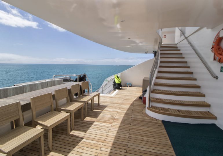 Galapagos Endemic Cruise - Reception Area