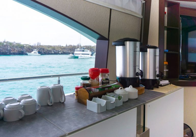 Grand Majestic - First-Class Galapagos Cruise (Coffe Station for guests)
