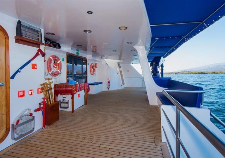 First Class Galapagos Cruise - Ocean Spray Catamaran - Porch