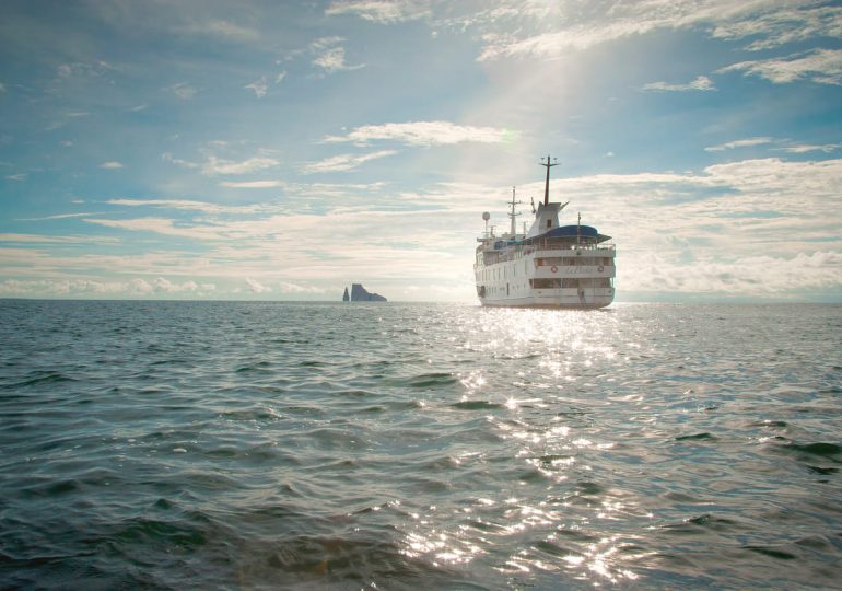 La Pinta Galápagos Cruise